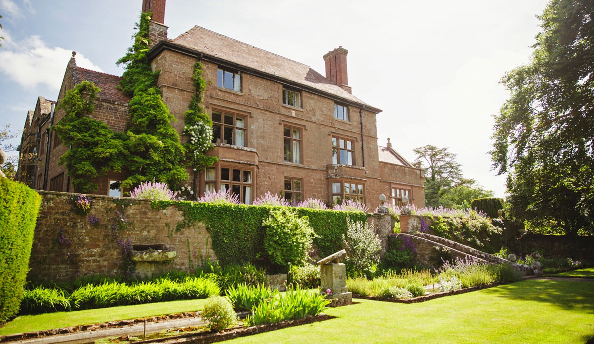 How Caple Court Wedding Venue | Prices & Reviews | Bridebook
